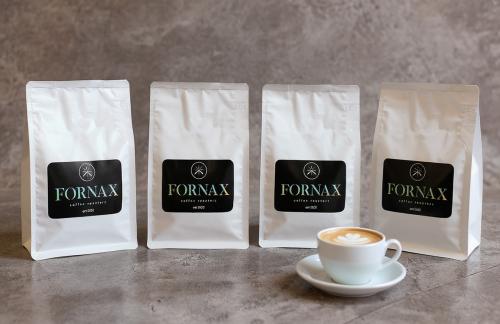 Сеты свежеобжаренного зернового/молотого кофе от 79р от "FORNAX Coffee Roasters"